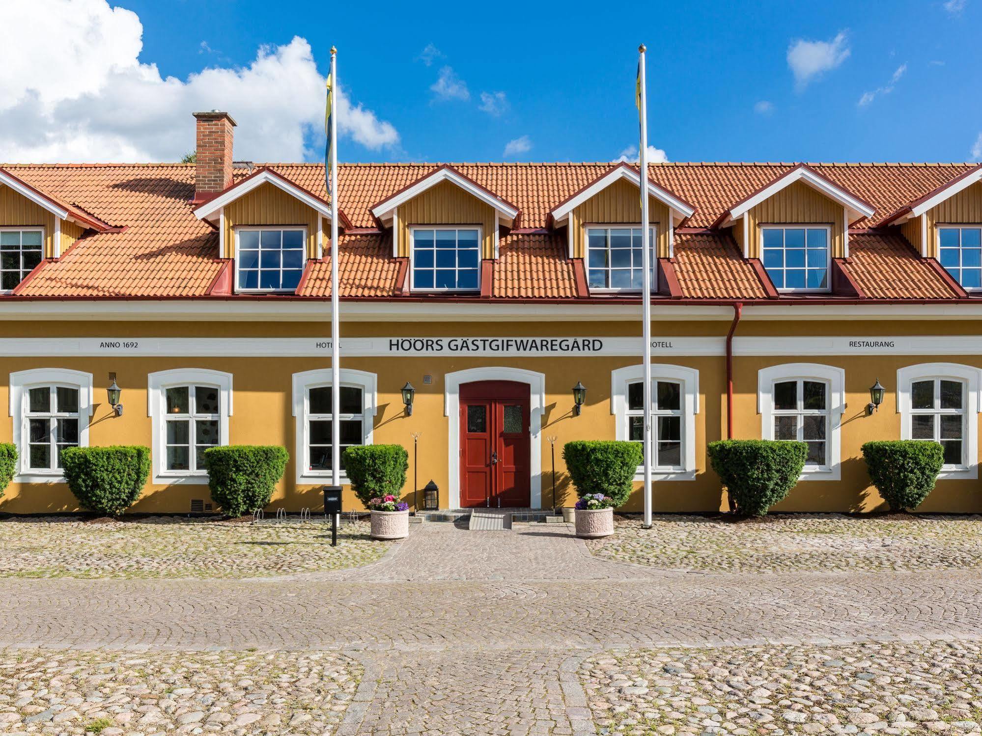 Hoeoers Gaestgifwaregard Hoor Exterior foto