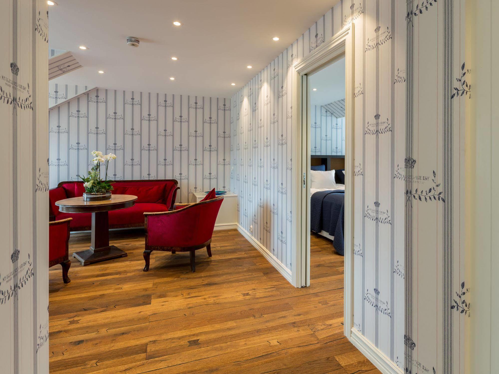 Hoeoers Gaestgifwaregard Hoor Exterior foto