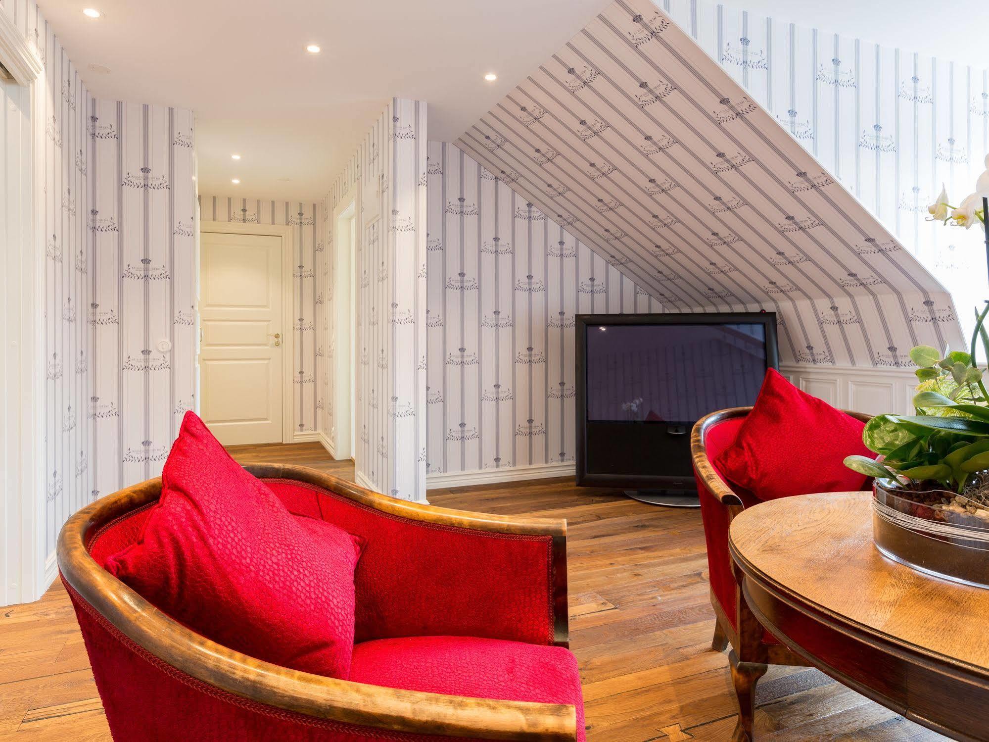 Hoeoers Gaestgifwaregard Hoor Exterior foto
